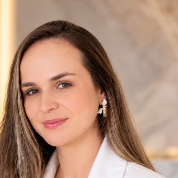 Dra. Jéssica Dalcia de Paiva Assis